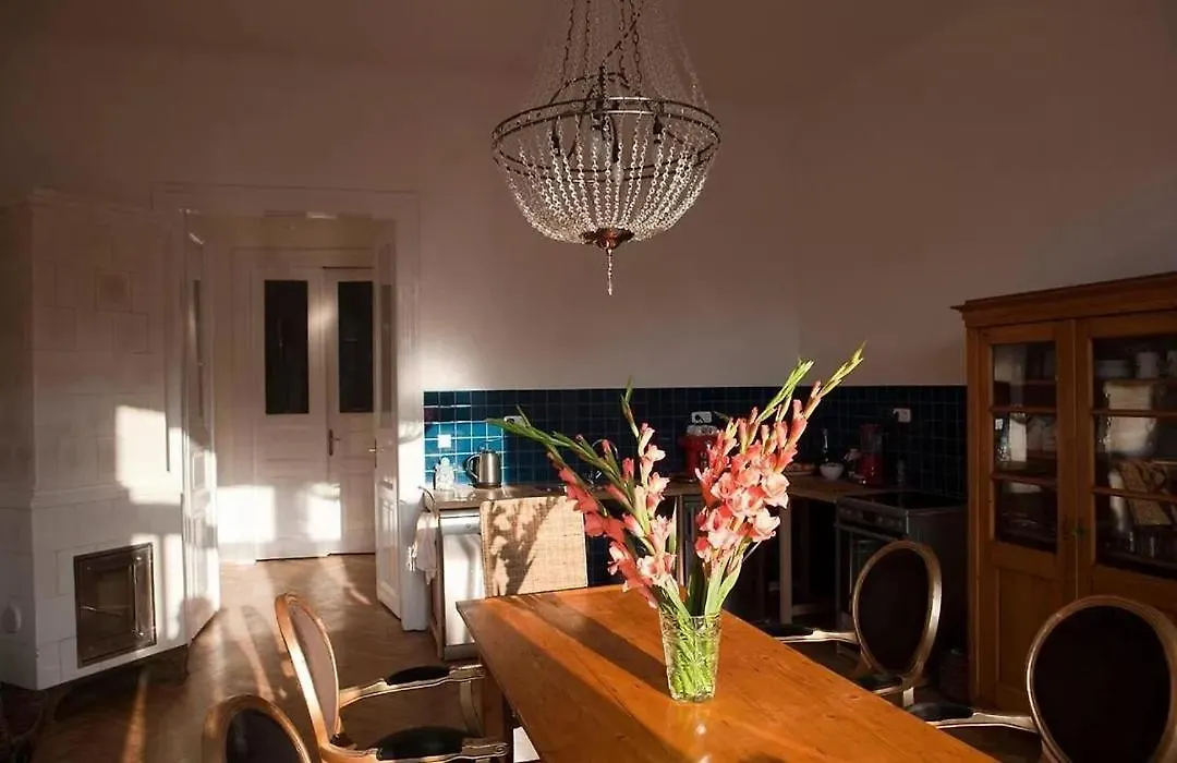 Bachelor Pad Pax 24 Gentlemen'S Power Package Hotel Krakow